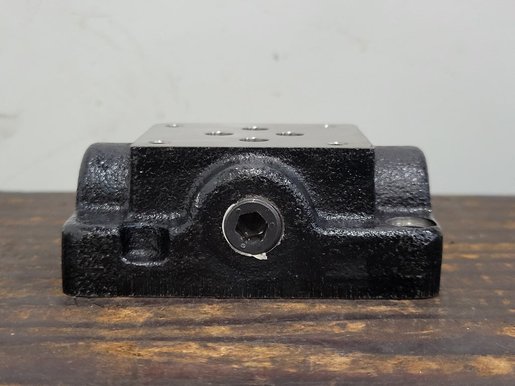 YUKEN Solenoid Operated Directional Valve Sub-Plate DSGM-01X