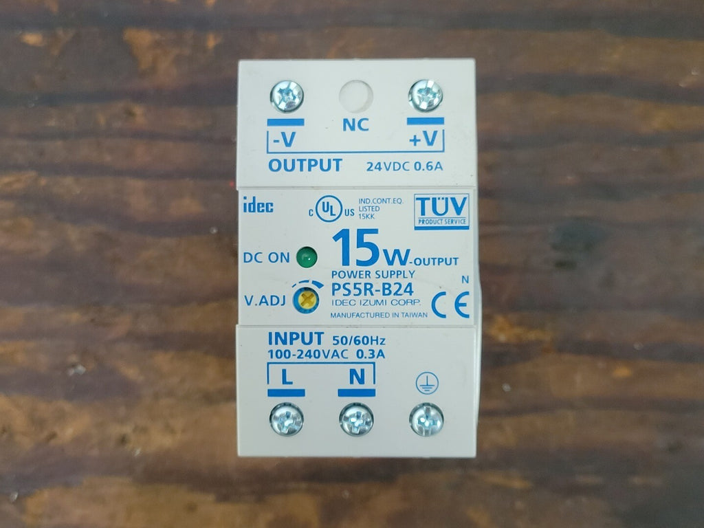 IDEC 0.3 Amp 100/240 Volts Switching Power Supply PS5R-B24 