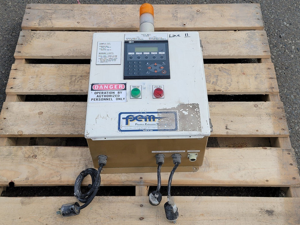 BEIJER ELECTRONICS 24VDC Operator Panel E200 w/ Power Supply 16x14x8" Enclosure