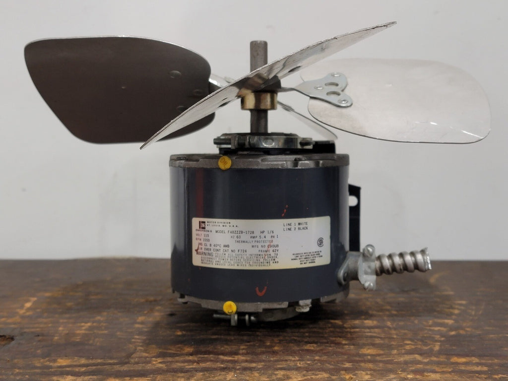 EMERSON 1/6 hp Fan Motor F-48ZZZB-1728, 115 Volts, 1550 RPM, 42Y w/ 4-Blade Fan
