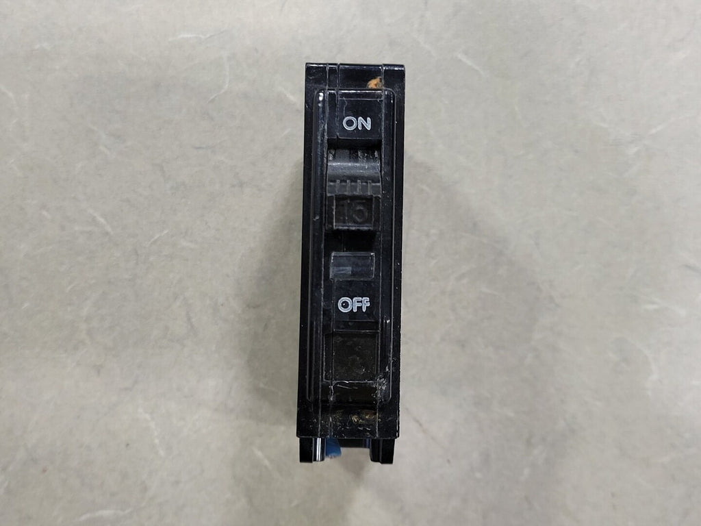 SQUARE D 15 Amp, 1 Pole, 120/240 volts Circuit Breaker QO115