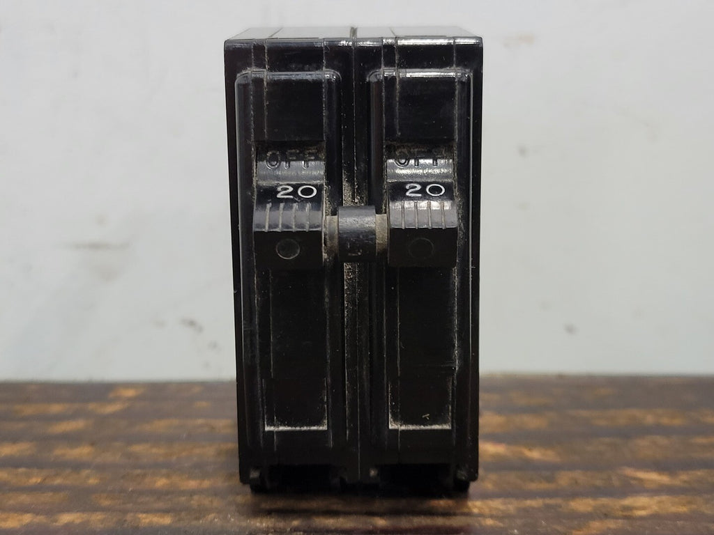 SQUARE D 20 amp 2 Pole Circuit Breaker QO220