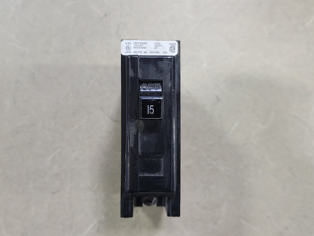 CUTLER-HAMMER 15 Amp, 1 Pole, 120/240 volts Circuit Breaker BA115