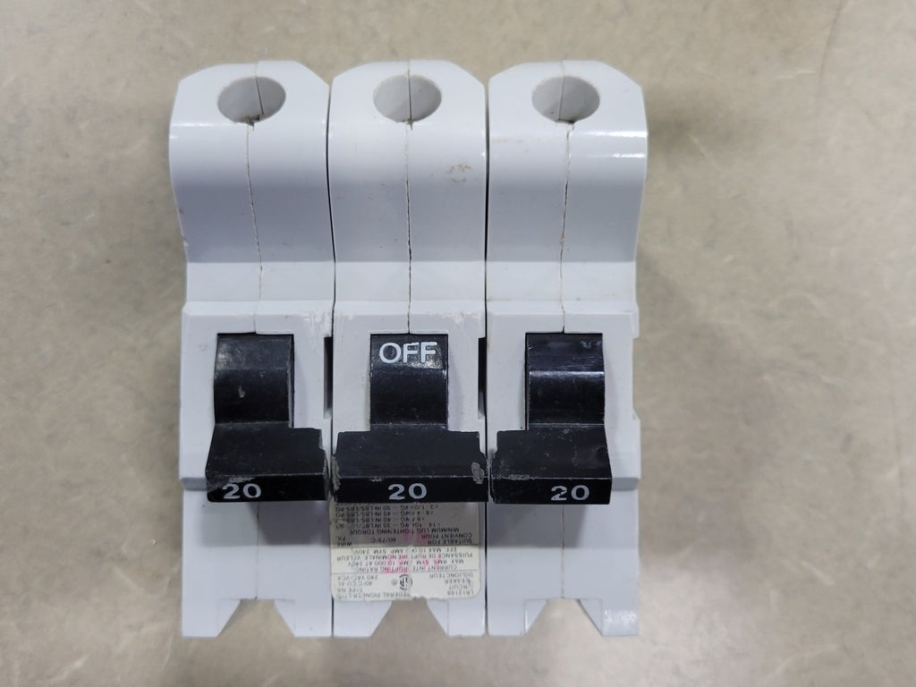 FEDERAL PIONEER 20 Amp 3 Pole Circuit Breaker NA320