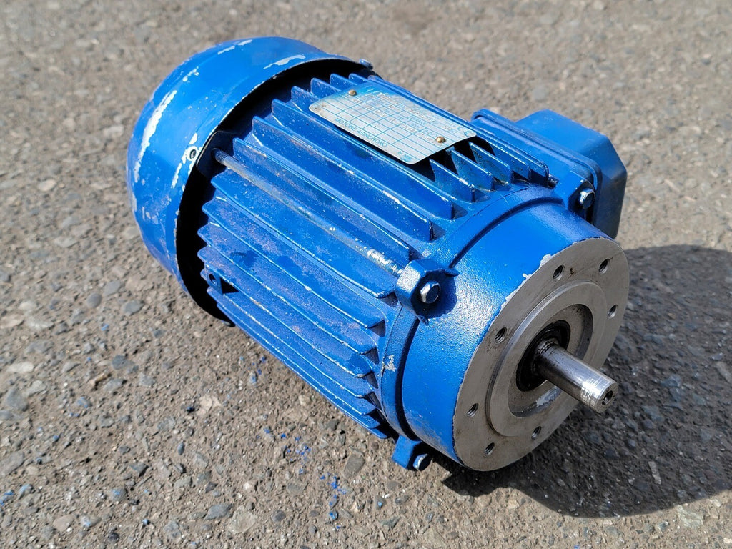 0.5 hp, 230 volts, 1680 rpm Electric Motor T71BN/4