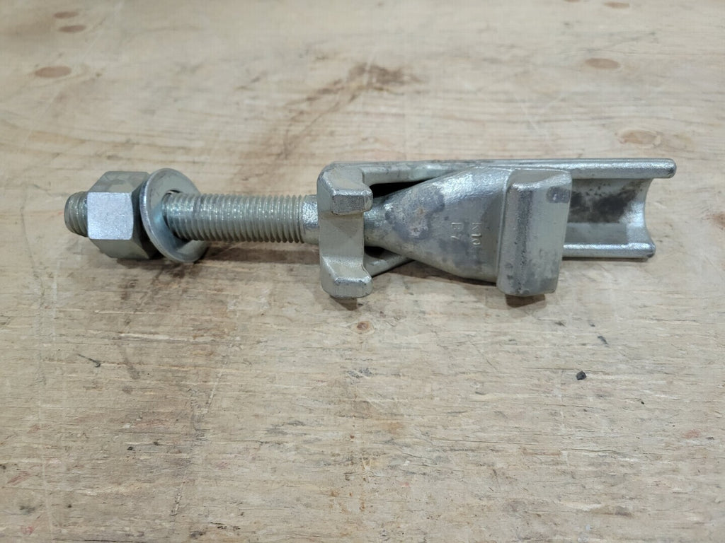 Segmented Screw Clamp
