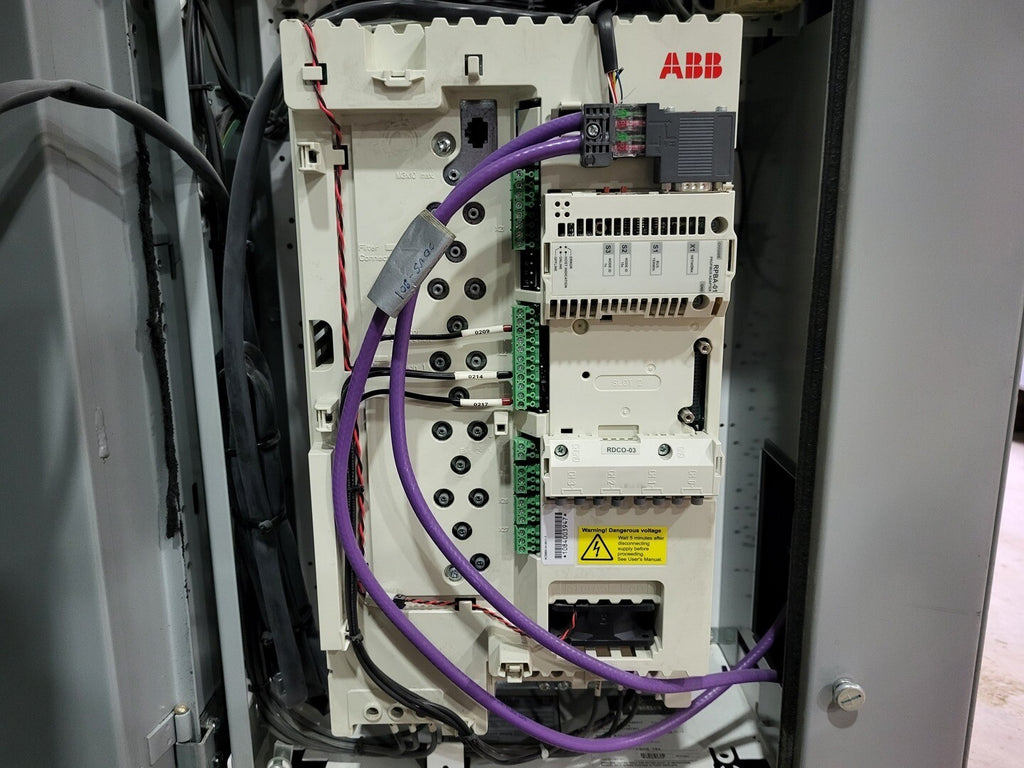 ABB 15 hp, 600 Volts, 3-Phase VFD ACS800-04-0011-7