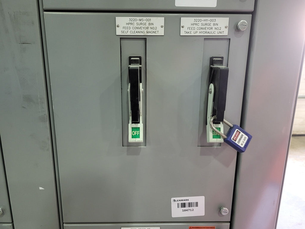 SIEMENS Dual 15A Circuit Breaker MCC Bucket