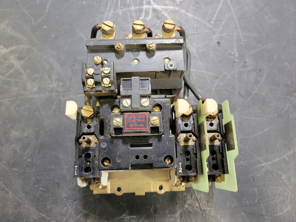ALLEN-BRADLEY Starter w/ 72A86 Magnetic Coil & 1495-N12 Auxiliary Contact