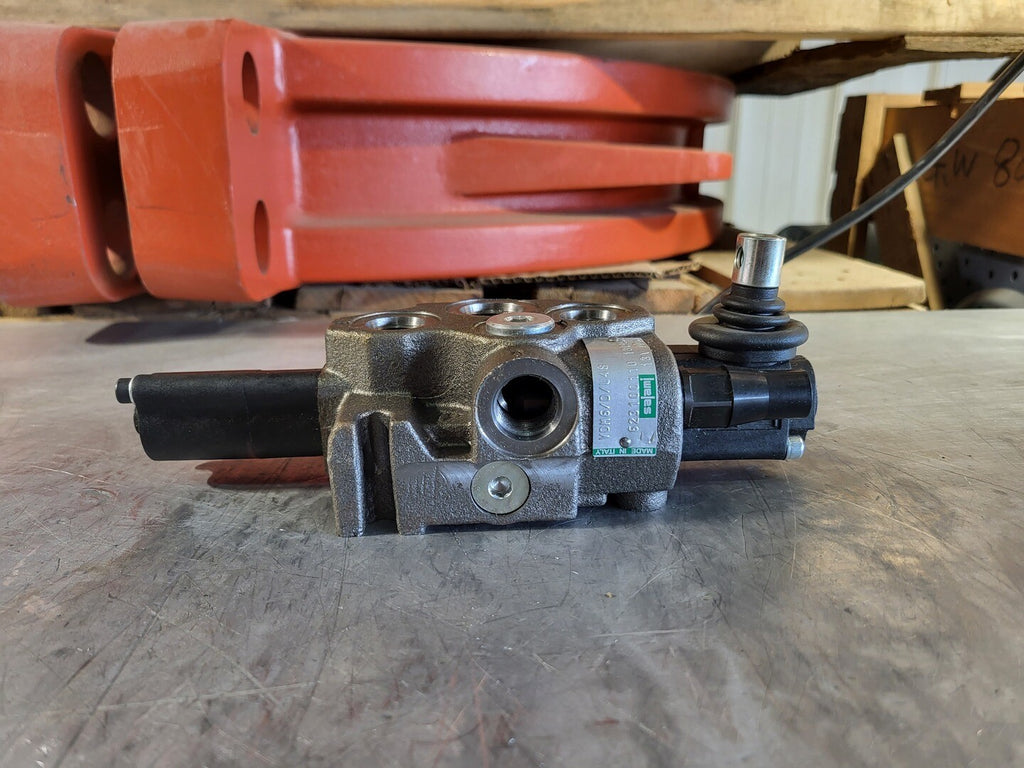 SALAMI Hydraulic Monoblock Valve VDM6/D/U4S