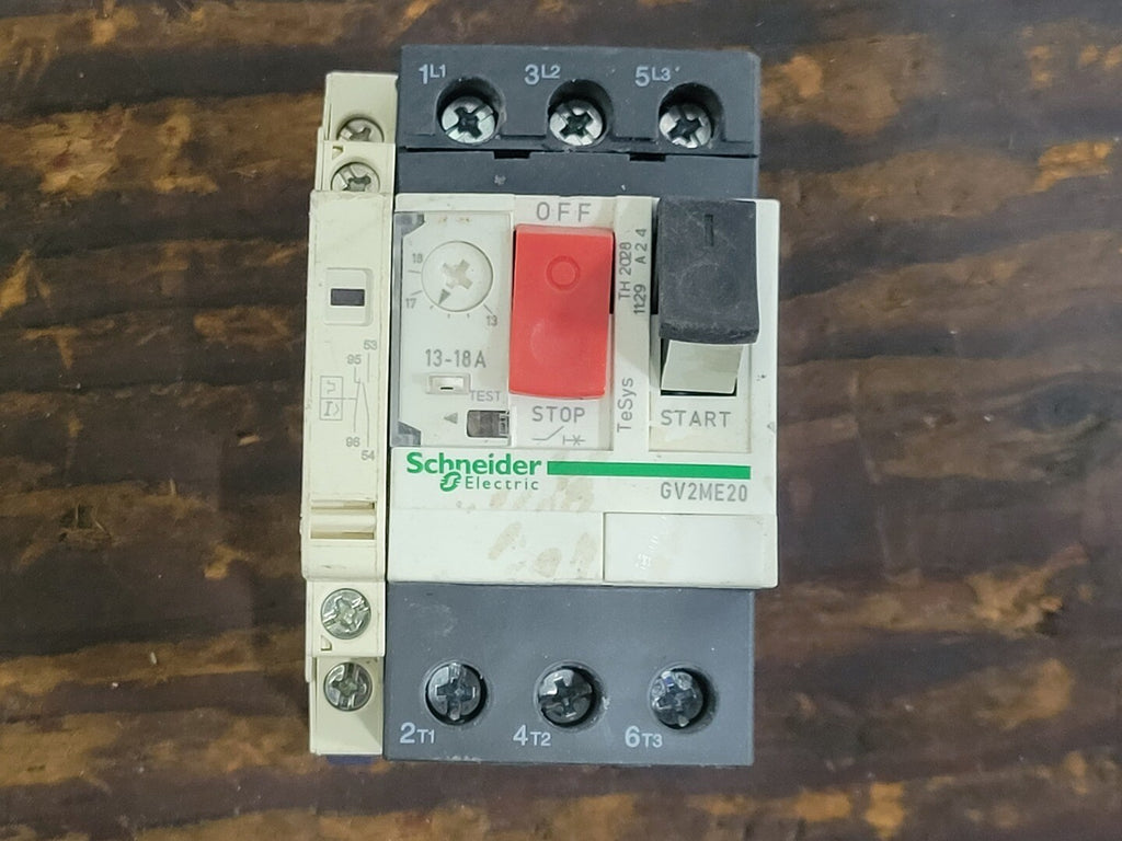 TELEMECANIQUE 13-18 A, 3 Pole, 690 V Circuit Breaker GV2ME20 w/ Auxiliary Contact