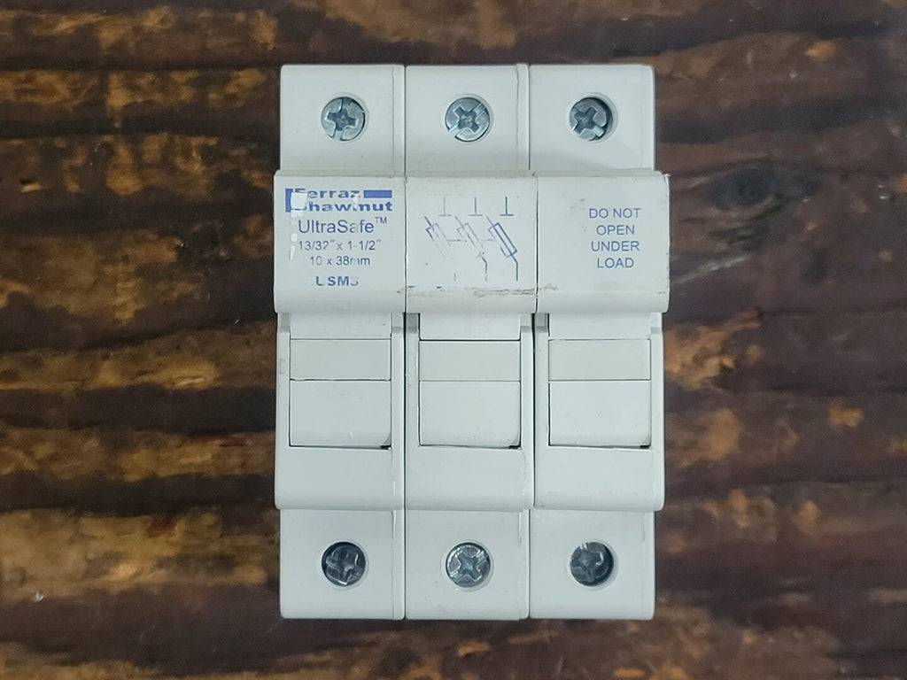 FERRAZ SHAWMUT 30 Amp Ultrasafe USM3 C218548 Fuseholder 3 Pole 800V