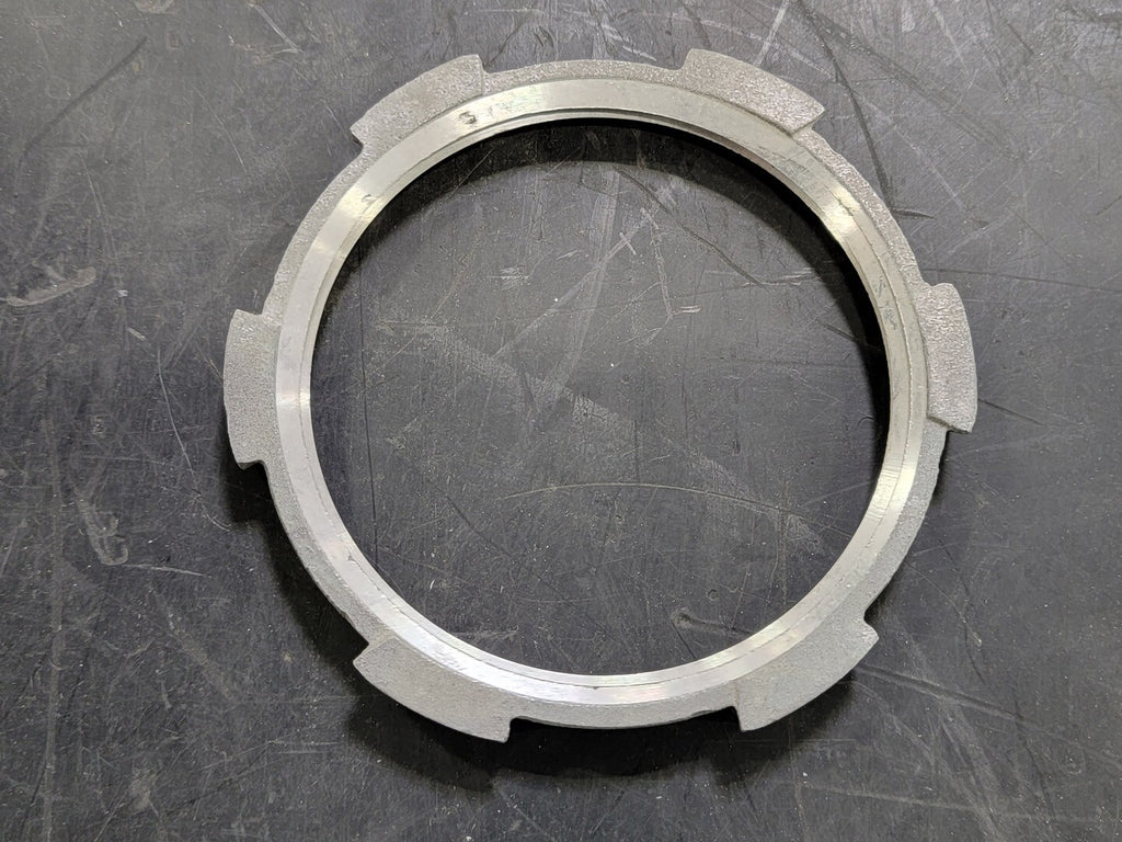 THOMAS & BETTS Steel Locknut 3-3/8in. Box of 25