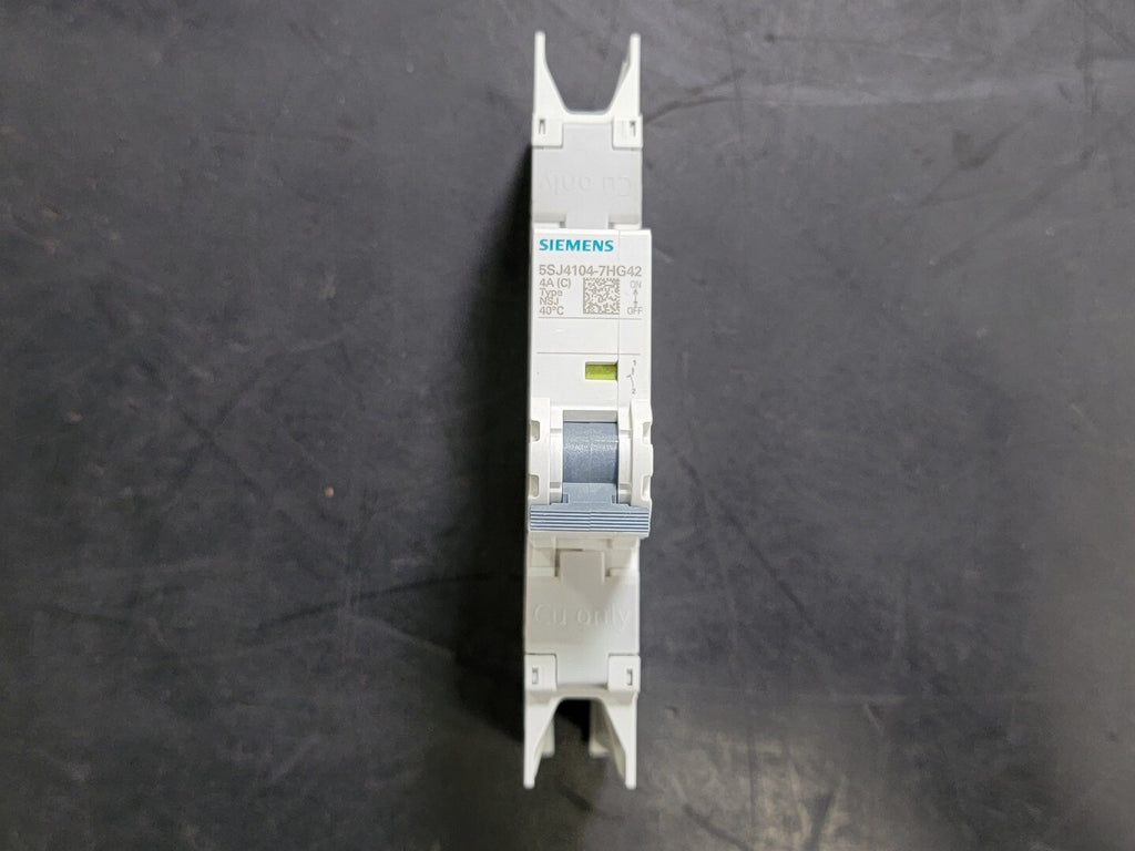 4 Amp, 1 Pole, 277 volts Circuit Breaker 5SJ4104-7HG42