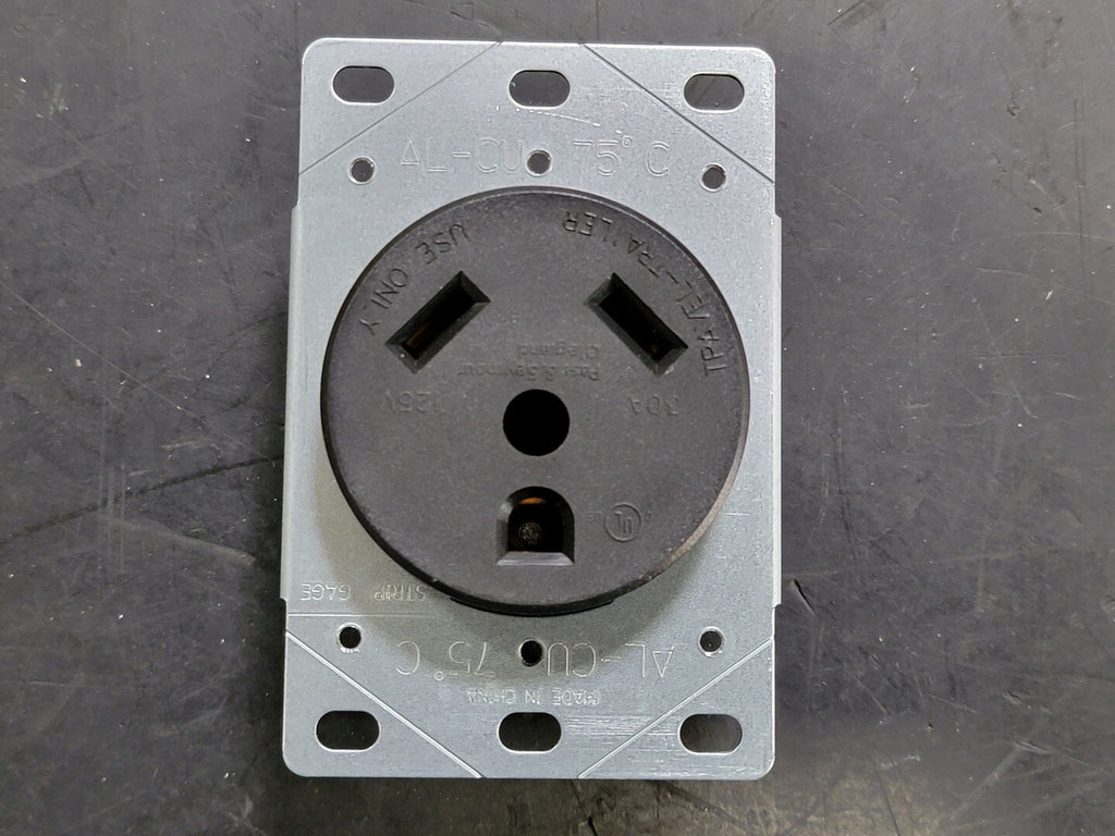 PASS & SEYMOUR Trailer Outlet 30A 125V 3830