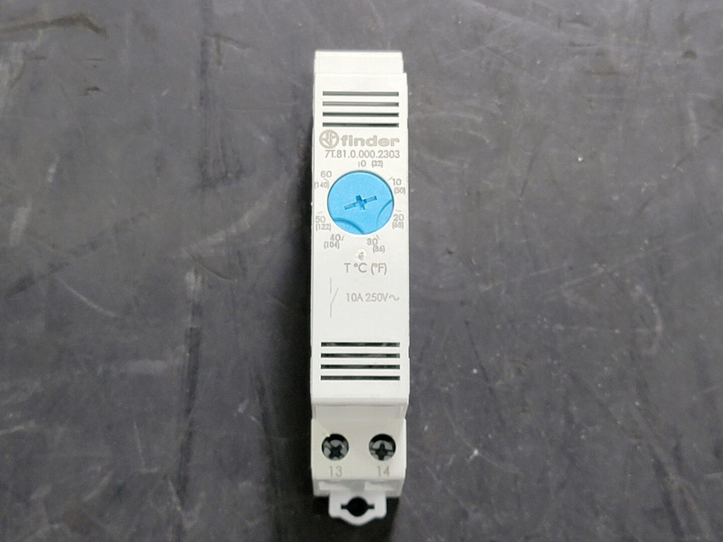 FINDER Panel Thermostat for Ventilation Control Type 7T.81