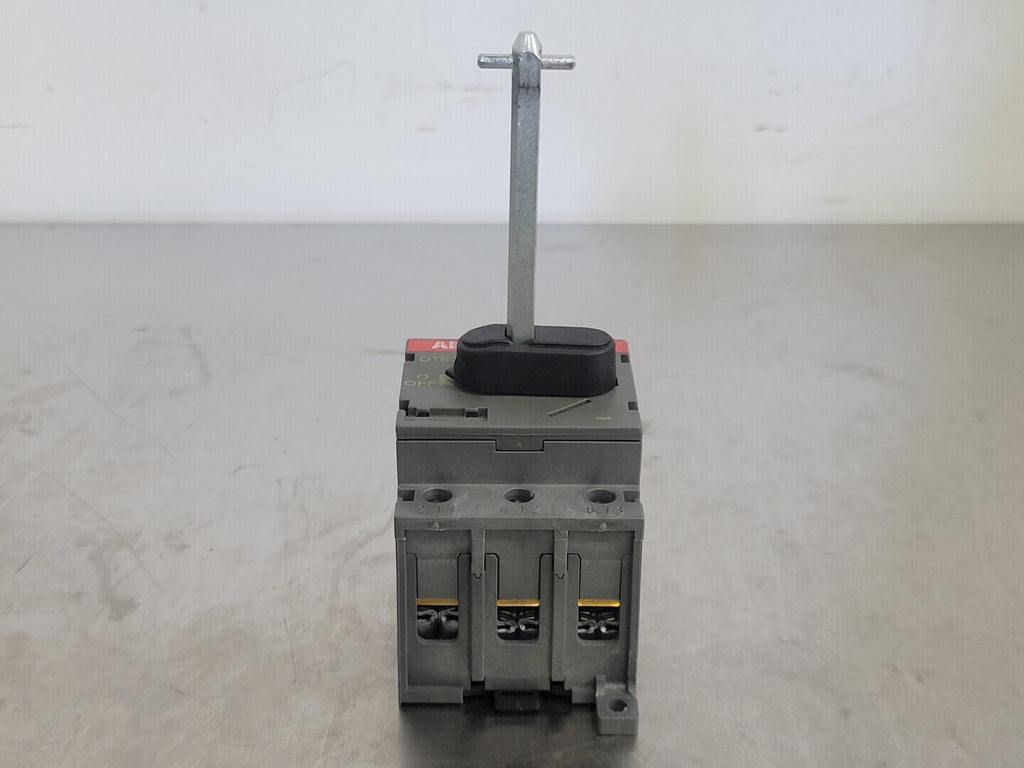 ABB 80 Amp, 600 Volts Non-Fusible Disconnect Switch OT80F3