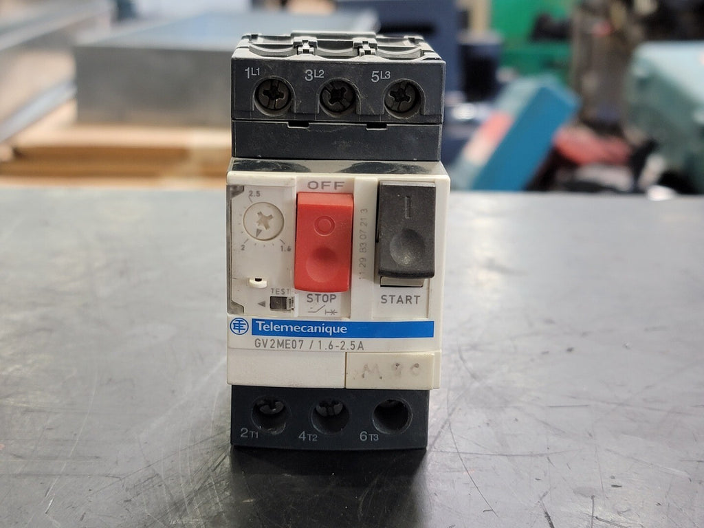 TELEMECANIQUE 1.6-2.5 Amp, 3 Pole, 600 volts Circuit Breaker GV2ME07