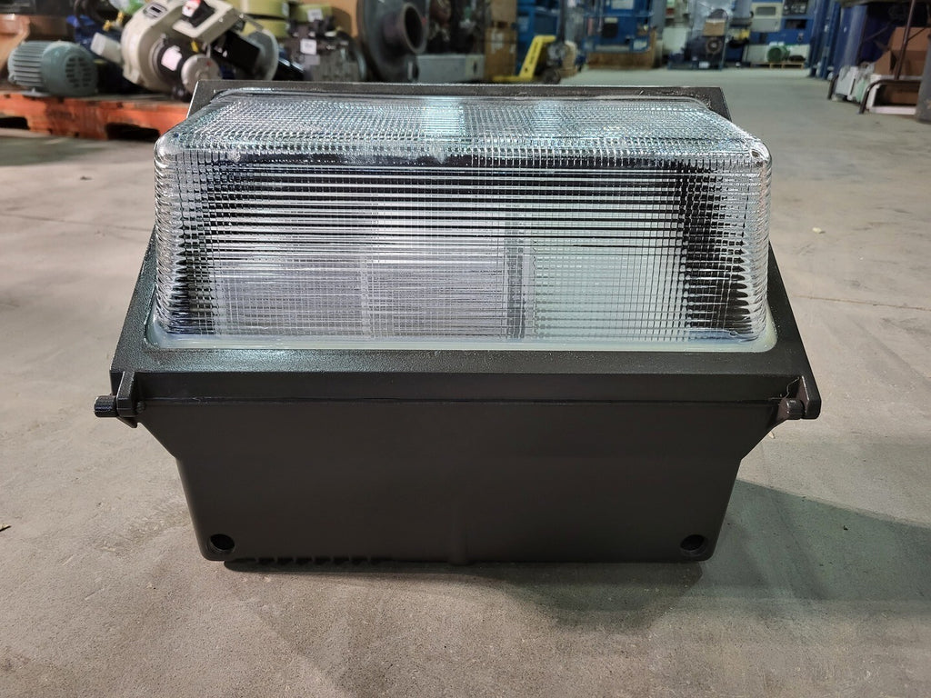 KEENE 250W Wallcube Lighting Fixture 553250MAL-T
