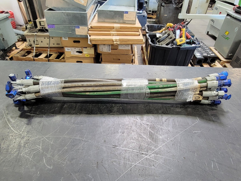 GATES 1/4" x 25" Hydraulic Hose 4M2T 6000 PSI w/ 3/8" Fittings (Set of 15)