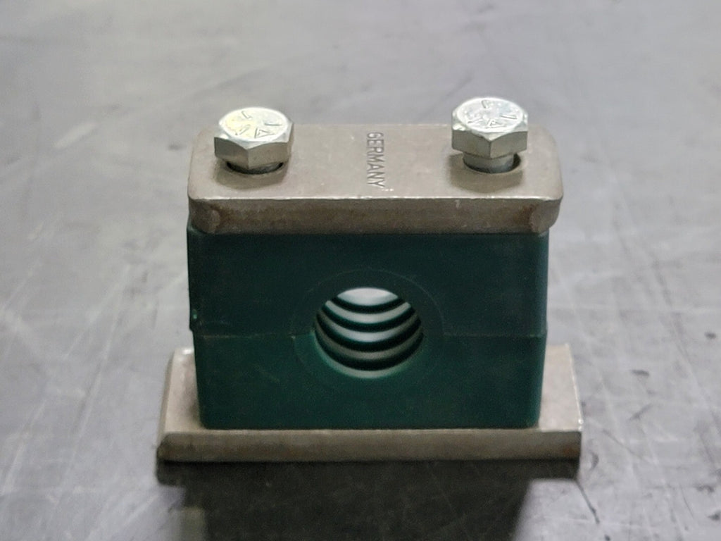 Single Pipe Clamp Assembly 7/8" Hole (Bag of 3)