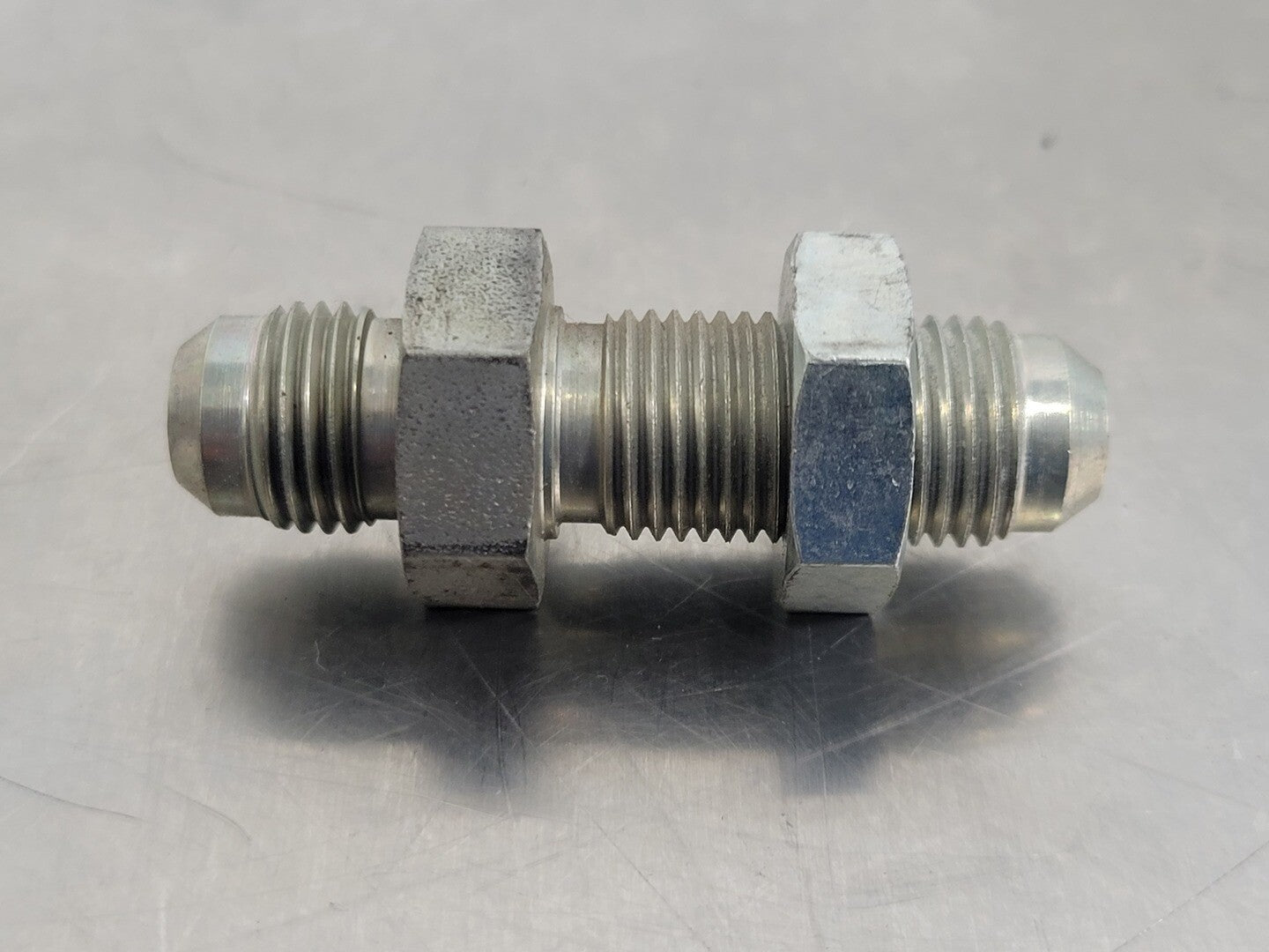 6 Jic Fittings AF C5315-06-06 - 3/8 Male JIC (9/16''-18 Threads) X 3/8 Male O-Ring 3/8 Bulkhead Fitting