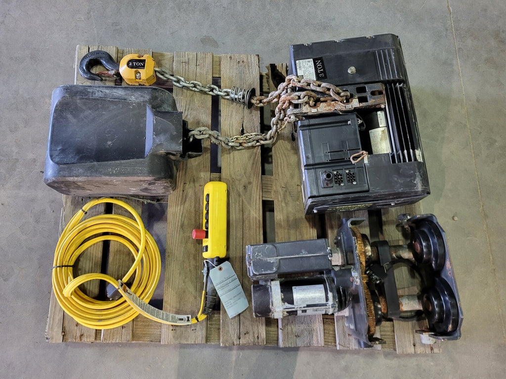 R&M MATERIALS HANDLING Loadmate 3 Ton Electric Chain Hoist LM25300030M24T1D