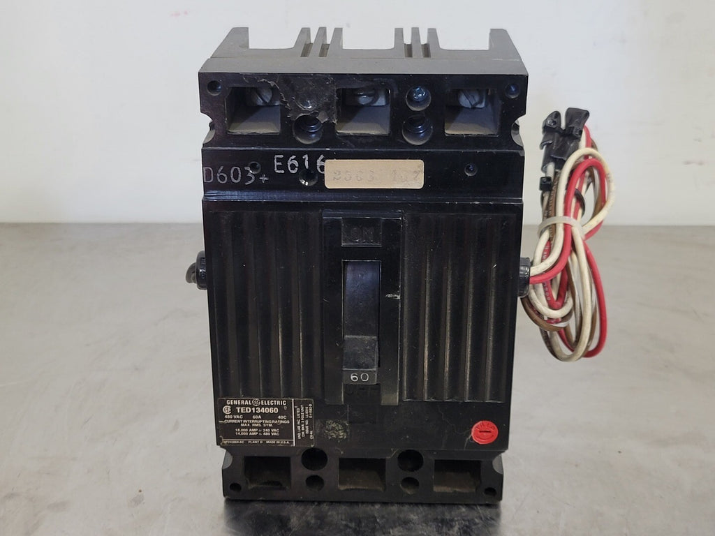 GENERAL ELECTRIC 60 Amp, 3 Pole, 480 volts Circuit Breaker TED134060