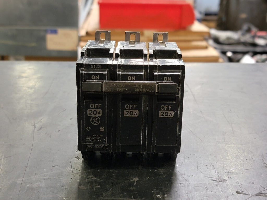 GENERAL ELECTRIC 20 Amp, 3 Pole, 240 volts Circuit Breaker THQB320