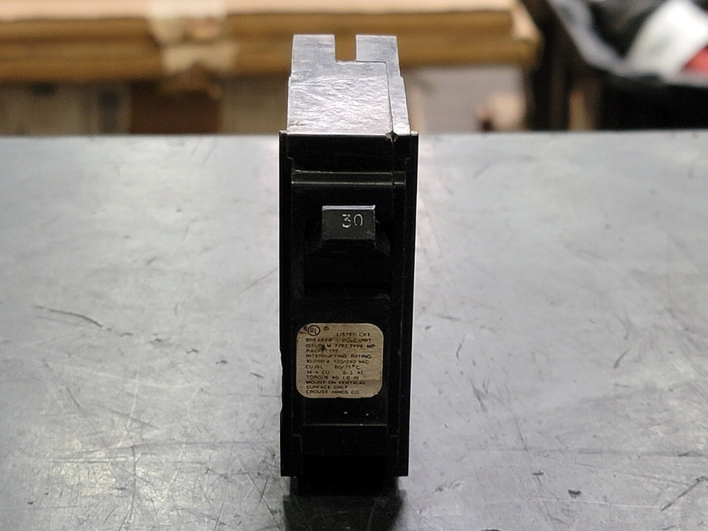 CROUSE-HINDS 30 Amp, 1 Pole, 120/240 volts Circuit Breaker MP130