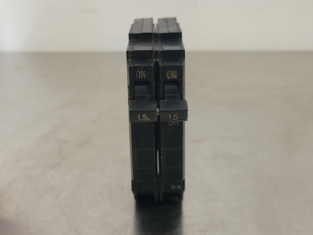 GENERAL ELECTRIC 15 Amp, 2 Pole, 120/240 volts Circuit Breaker TQP215