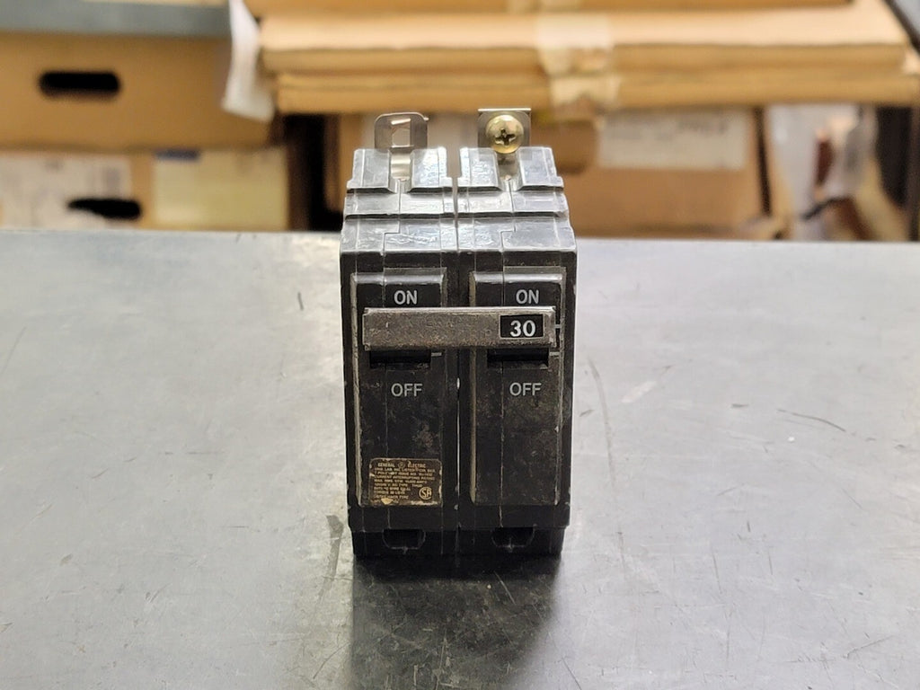 GENERAL ELECTRIC 30 Amp, 2 Pole, 120/240 volts Circuit Breaker THQB230