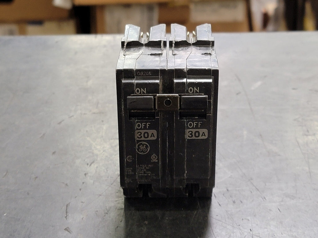 GENERAL ELECTRIC 30 Amp, 2 Pole, 120/240 volts Circuit Breaker THQL230