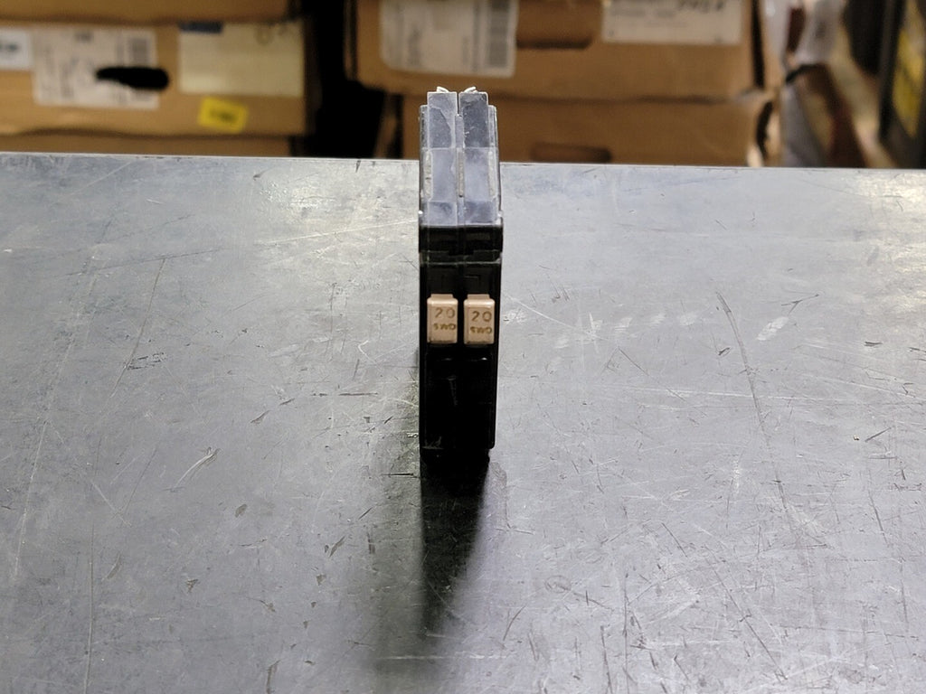 CUTLER-HAMMER 20 Amp, 1 Pole, 120/240 volts Circuit Breaker CHT220