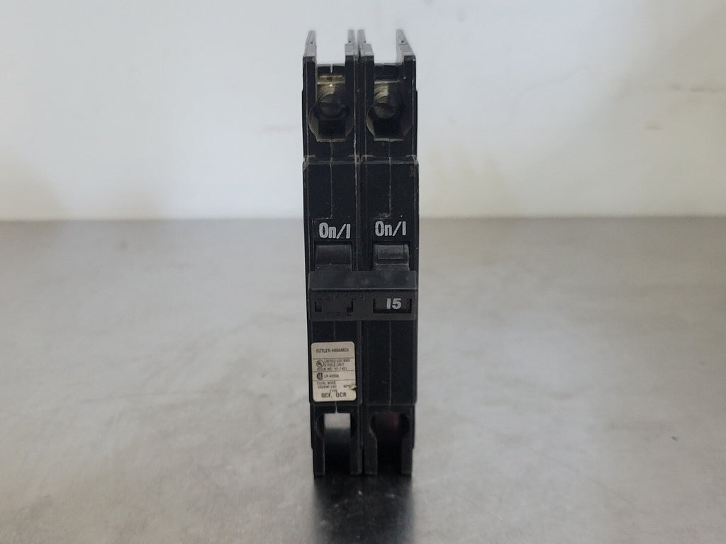 CUTLER-HAMMER 15 Amp, 2 Pole, 120/240 volts Circuit Breaker QCF215