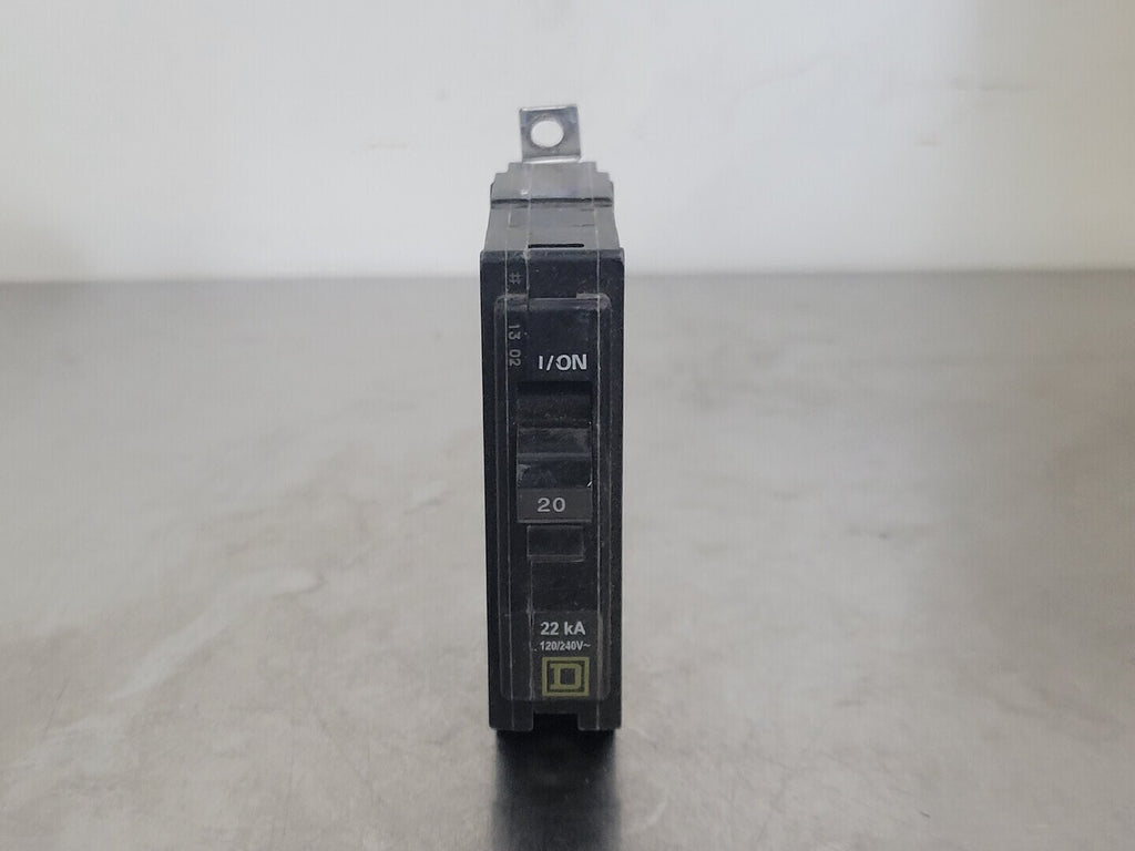 SQUARE D 20 Amp, 1 Pole, 120/240 volts Circuit Breaker QOB120