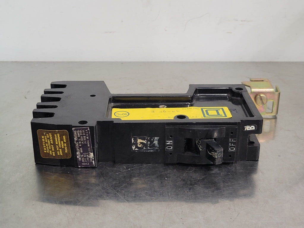 SQUARE D 20 Amp, 1 Pole, 277 volts Circuit Breaker FY120