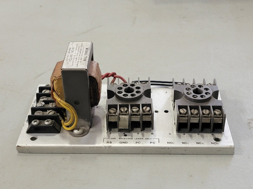 MICRO SWITCH Relay Control Module Base TRB