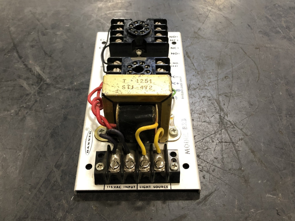 BANNER 115 VAC Relay Module Chassis BRB