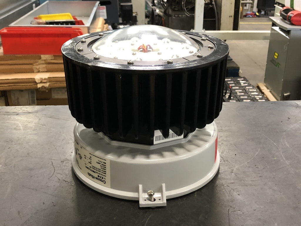 CROUSE-HINDS 62 Watts Led Luminaire VMV7L/UNV1 