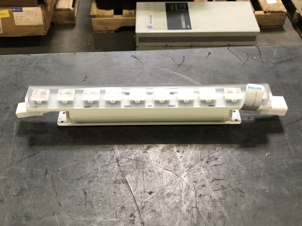 PHILIPS eW Fuse Powercore LED5/3000 Dimmable Light Fixture LS515X 100/277V