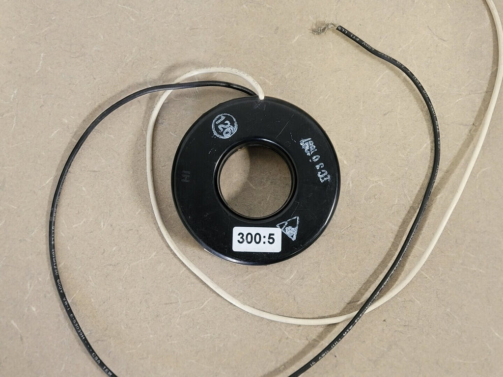 INSTRUMENT TRANSFORMERS, INC. 300:5 Ratio Current Transformer RL-301
