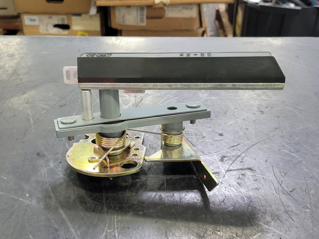 ALLEN-BRADLEY Door Hardware Kit 1494V-L3 Right Side Interlock