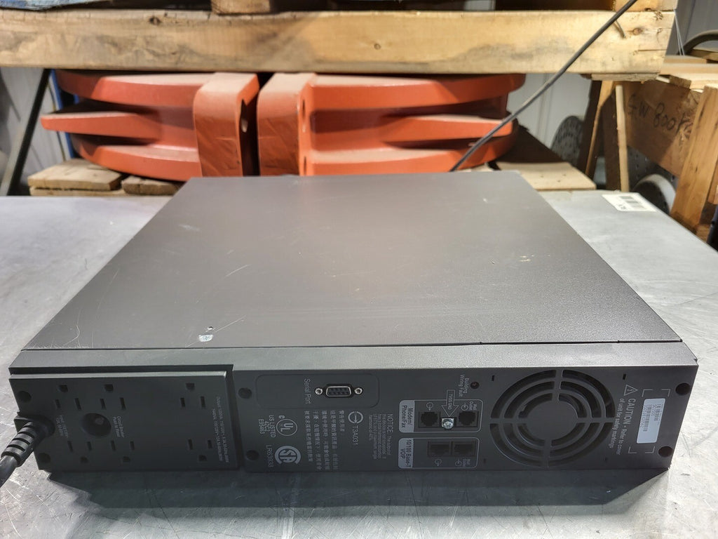 APC 12 Amp 110/120 Volts Uninterruptible Power Supply SC1500  