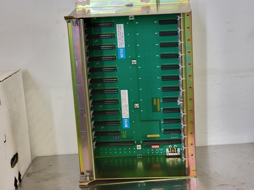 ALLEN-BRADLEY 12 Slot I/O Chassis 1771-A3B1 P/N 96815007