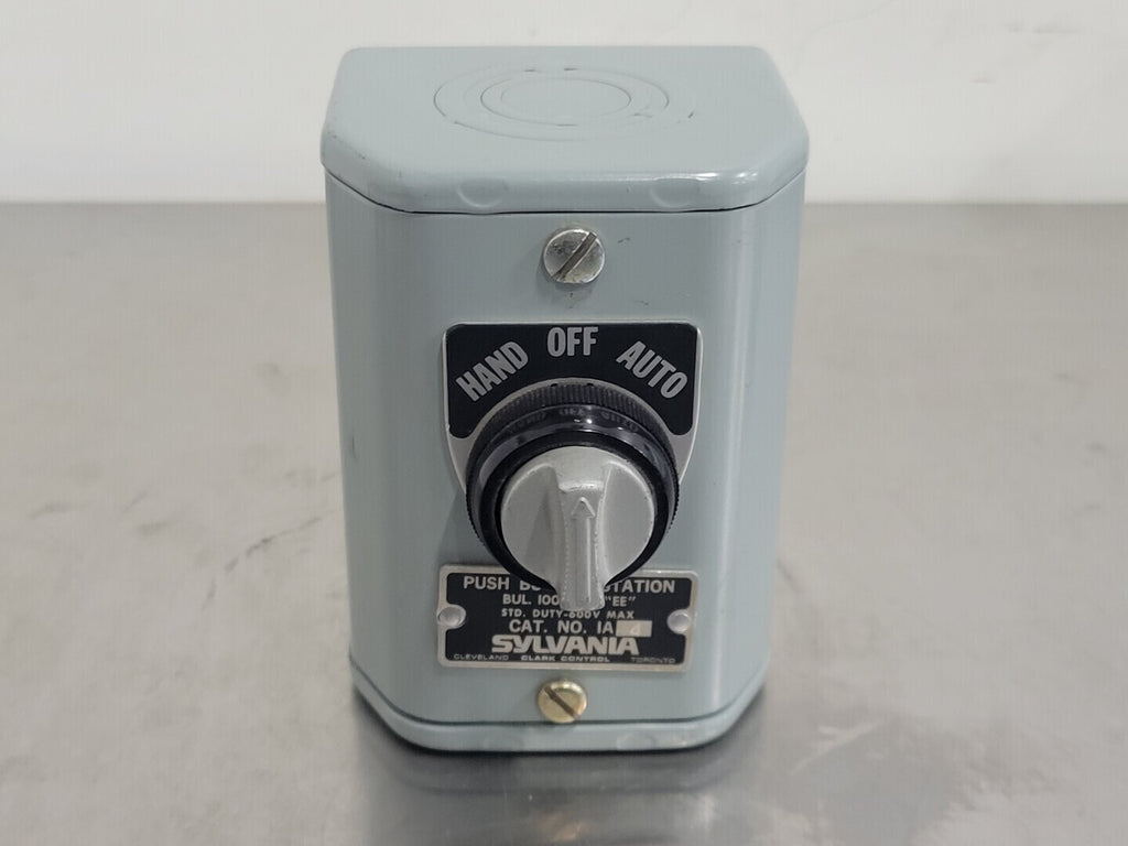 SYLVANIA Push Button Station Rotary Dial Hand/Off Type EE