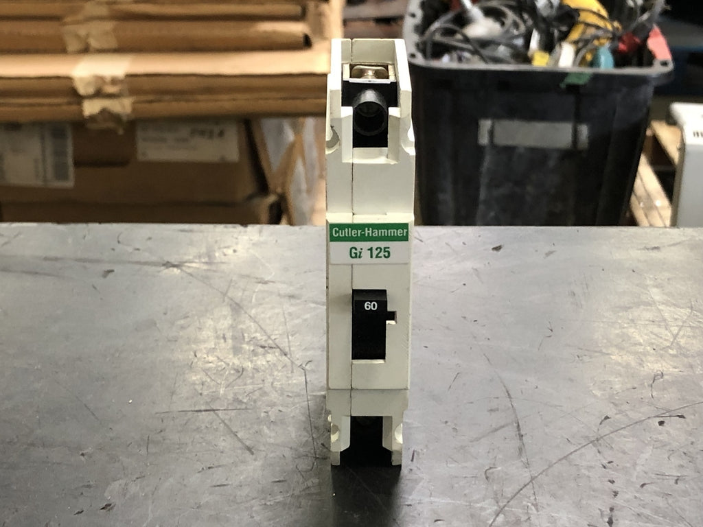 CUTLER-HAMMER 60 Amp, 1 Pole, 240 volts Circuit Breaker GI1060