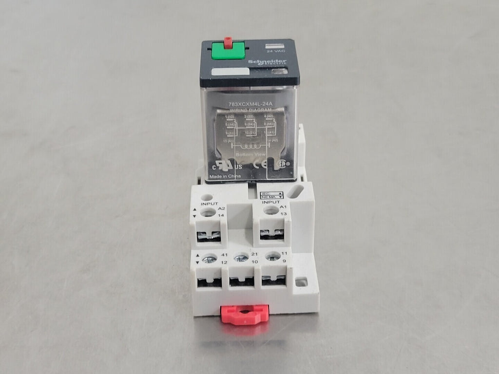 SCHNEIDER ELECTRIC 15 Amp Power Relay 783XCXM4L-24A w/ Base 70-783D11-1A