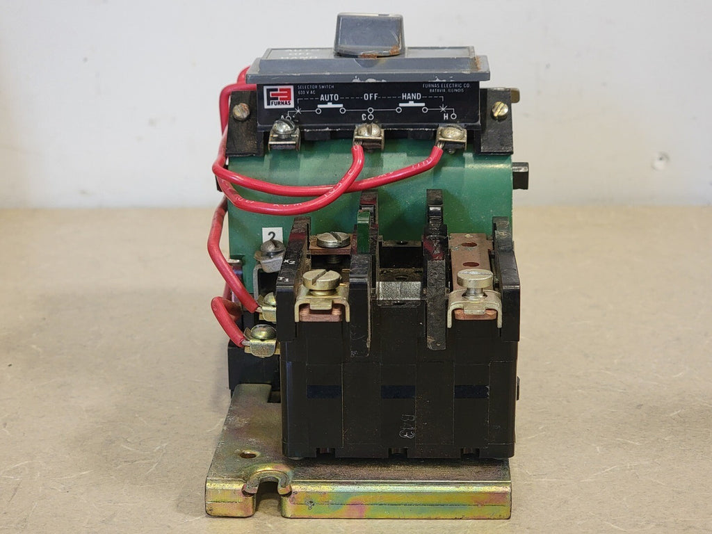 FURNAS 9 Amp, Size 00, 110-120/208-240V Coil Motor Starter 14BF14BA8 w/ Overload Relay