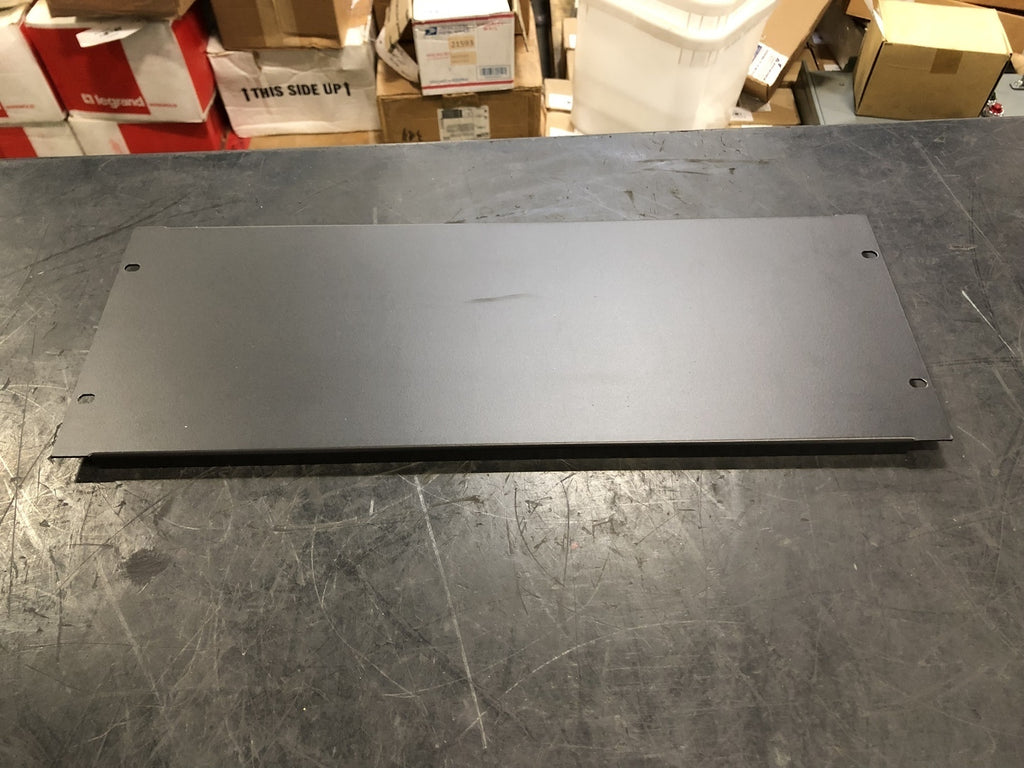 MIDDLE ATLANTIC PRODUCTS 4SP Flanged Aluminum Blank Panel PBL-4